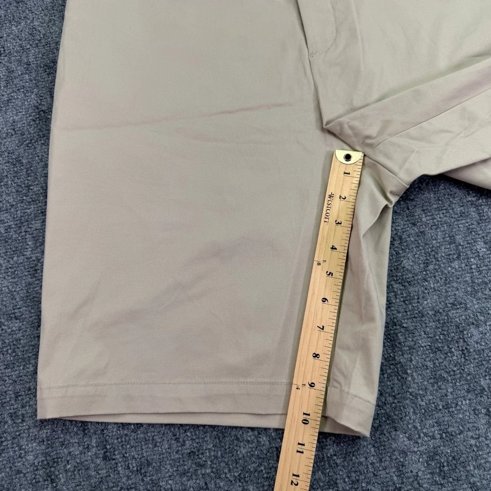 Croft & Barrow Shorts Womens 18 (38x10) Khaki Bermuda Mid Rise Secretly Slimming